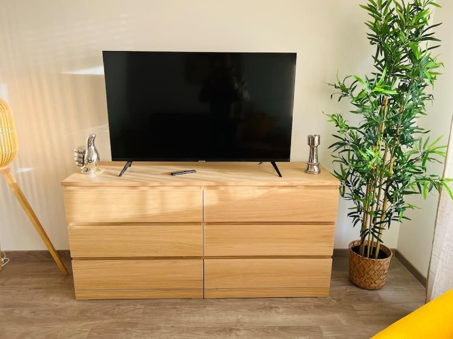 Apartamento Harmonieux/Bezannes/Pkg Prive Exterior foto