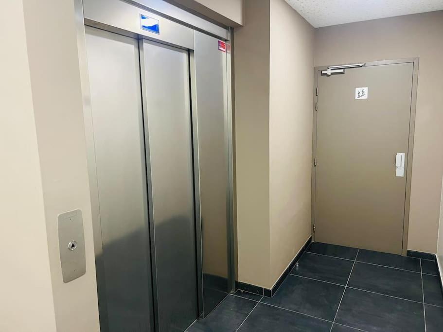 Apartamento Harmonieux/Bezannes/Pkg Prive Exterior foto